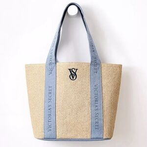 Victoria's Secret Limited Edition Straw Tote Bag magnetic close beach bag